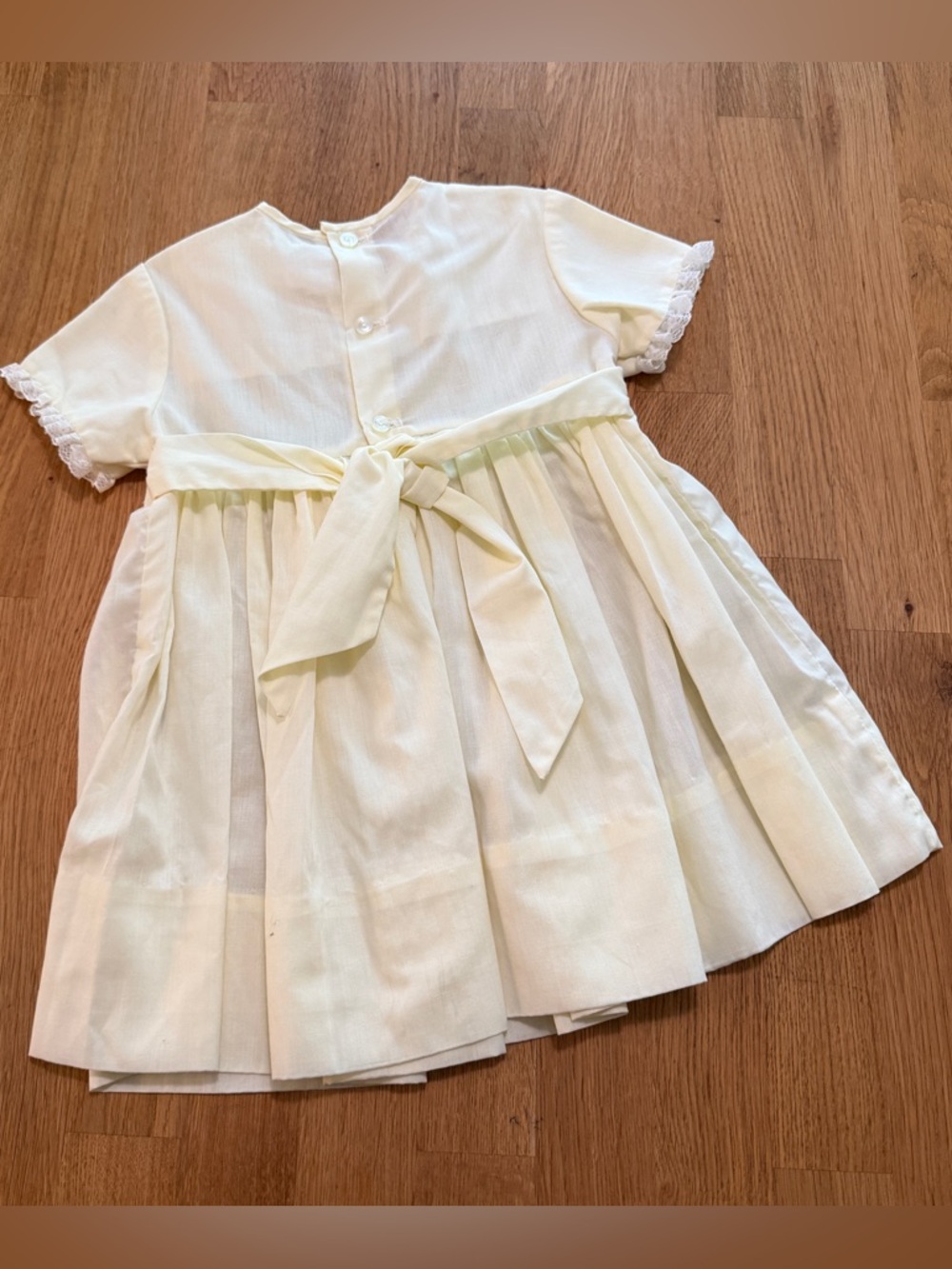 Vintage Polly Flinders 3T Yellow Hand Smocked Dress - Picture 3 of 6